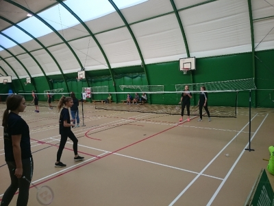 VII miejsce w finale strefy legnickiej w Badmintonie