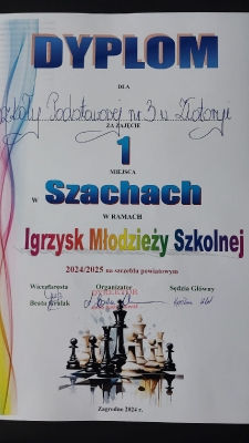 Sukces w Powiatowych Igrzyskach Młodzieży w szachach