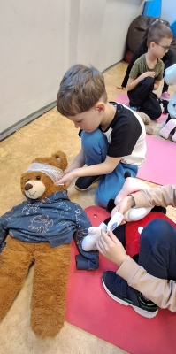 Pouczające spotkanie z ratownikiem medycznym