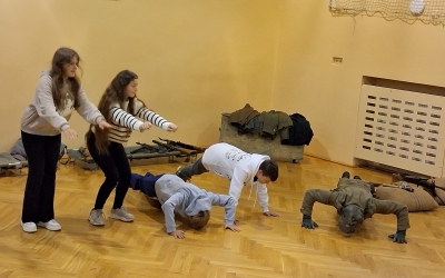 POKAZ HISTORYCZNY Z POWSTANIA WARSZAWSKIEGO