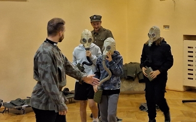 POKAZ HISTORYCZNY Z POWSTANIA WARSZAWSKIEGO