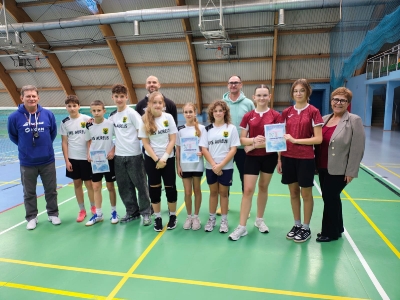 Sukces Uczniów SP nr 3 Złotoryja w Powiatowych Zawodach w Badmintona