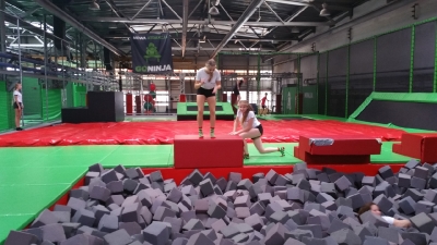 Wizyta w Parku Trampolin we Wrocławiu członków Klubu 